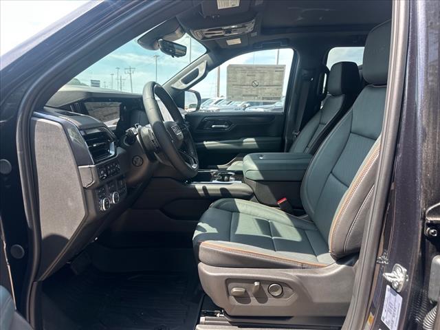 2025 GMC Yukon XL AT4