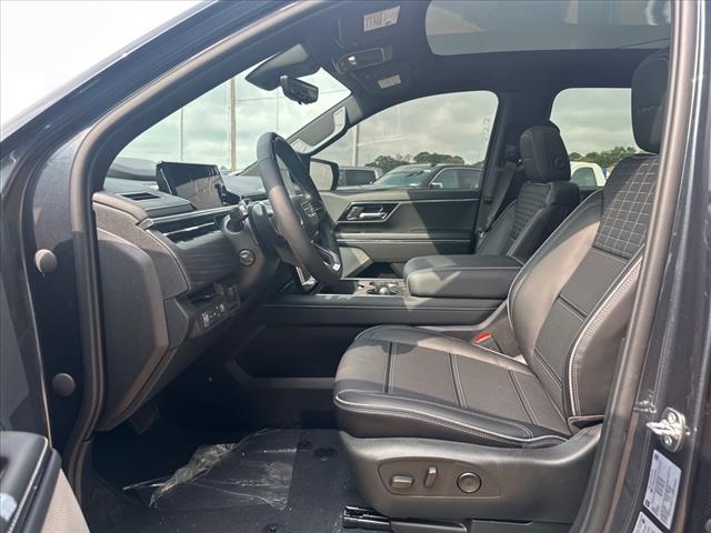 2025 GMC Sierra EV Denali