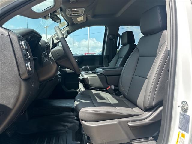 2025 GMC Sierra 2500HD Pro