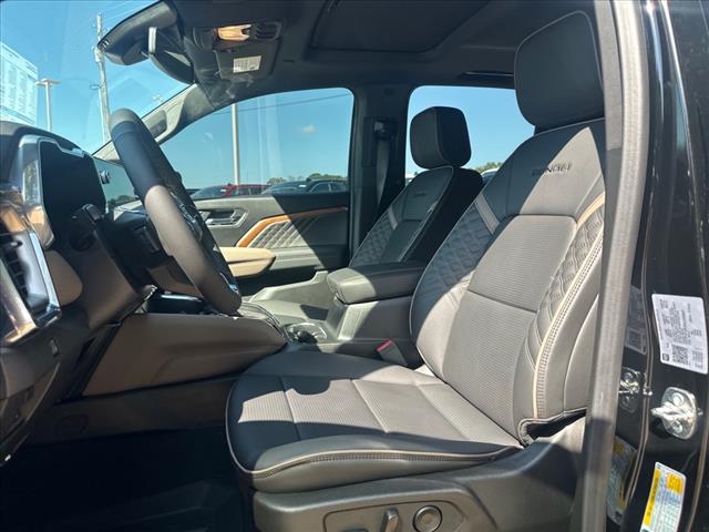 2025 GMC Canyon Denali
