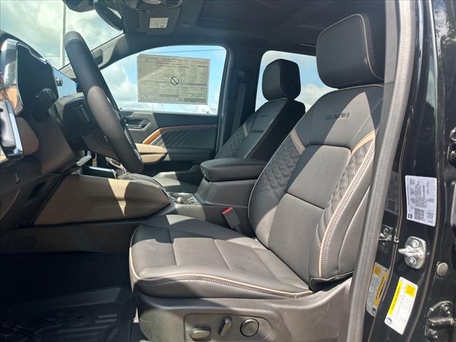 2025 GMC Canyon Denali