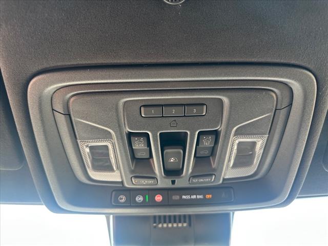 2025 GMC Sierra 1500 AT4X
