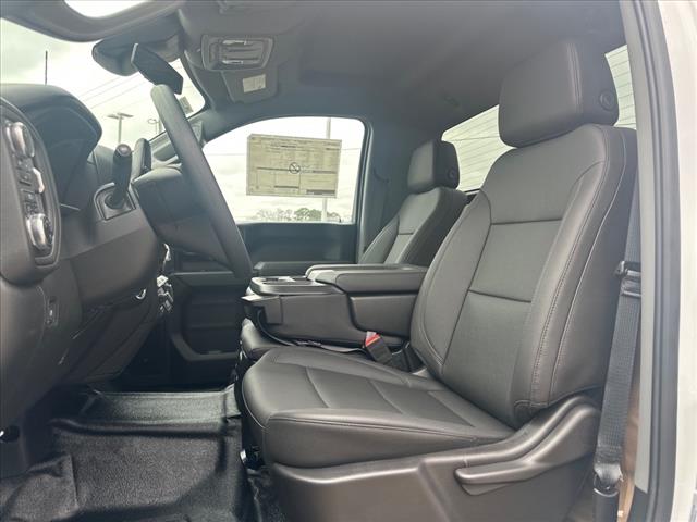 2025 GMC Sierra 3500HD CC Pro
