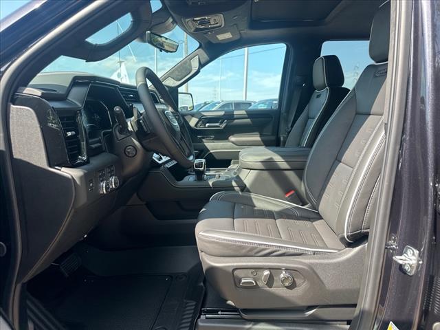 2025 GMC Sierra 1500 AT4X