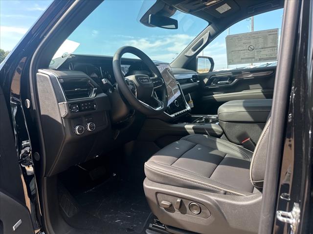 2025 GMC Yukon XL Elevation