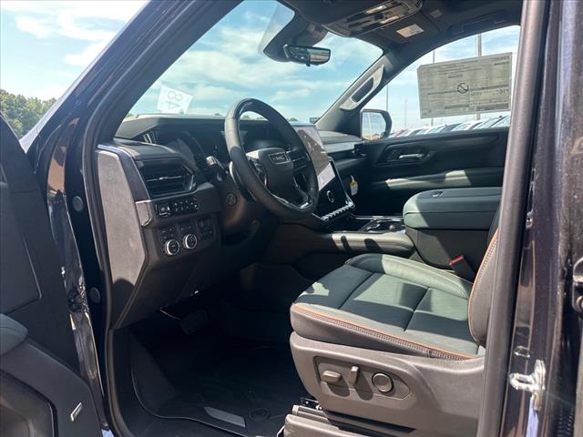 2025 GMC Yukon XL AT4