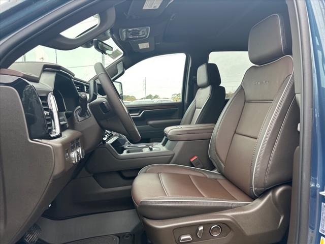 2025 GMC Sierra 3500HD Denali