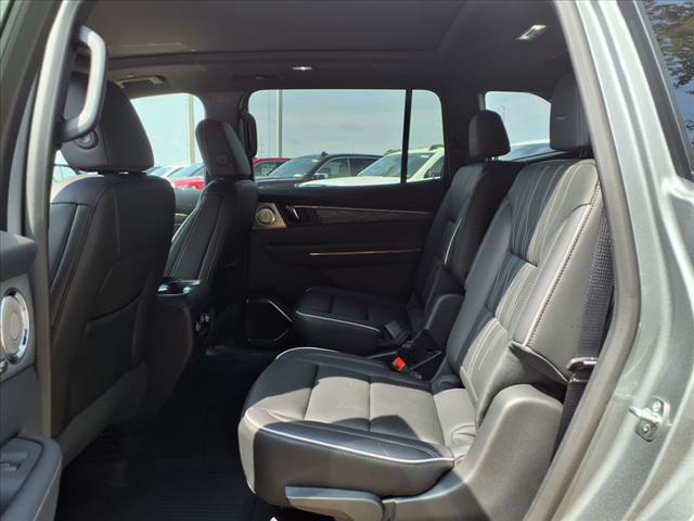 2025 Buick Enclave Avenir