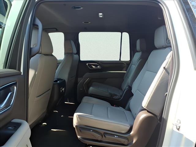 2022 GMC Yukon XL SLT
