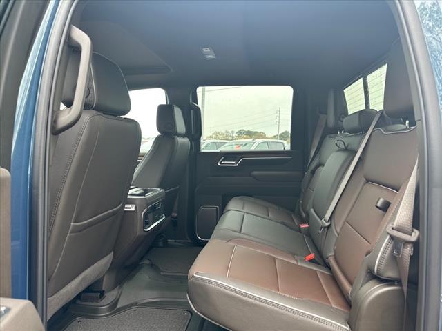 2025 GMC Sierra 3500HD Denali
