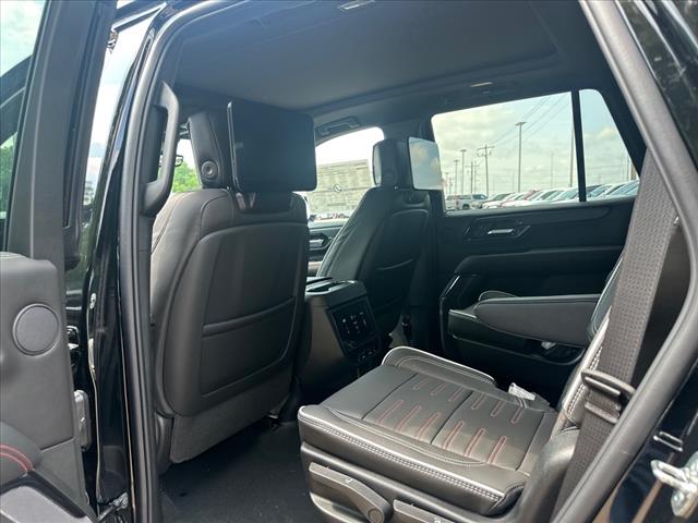 2025 GMC Yukon AT4 Ultimate