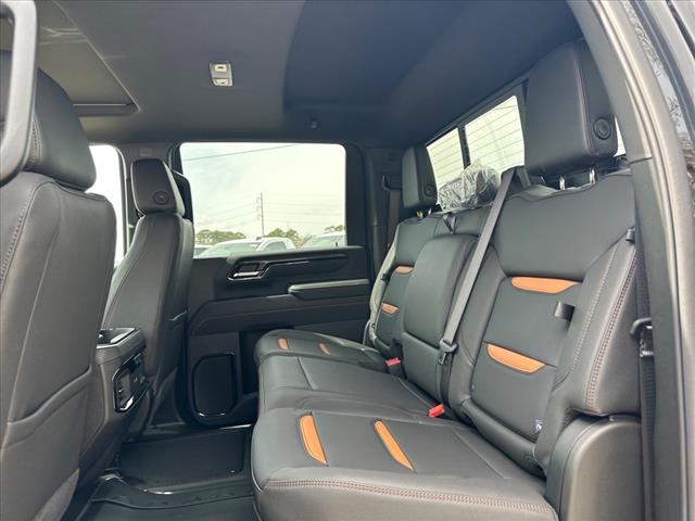 2025 GMC Sierra 2500HD AT4