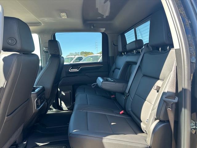 2025 GMC Sierra 3500HD Denali