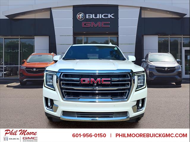 2022 GMC Yukon XL SLT