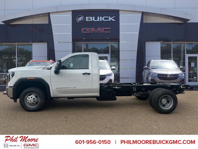 2025 GMC Sierra 3500HD CC Pro
