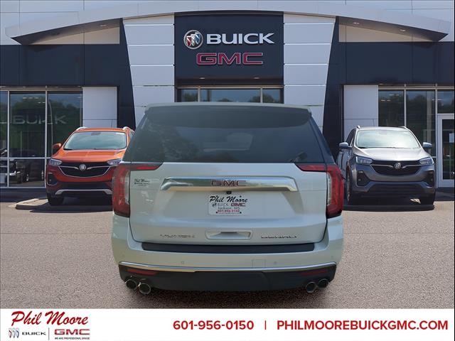 2022 GMC Yukon XL Denali