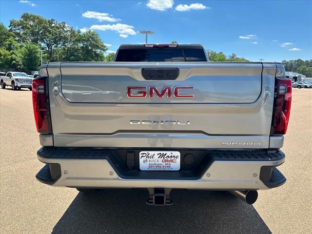 2025 GMC Sierra 2500HD Denali