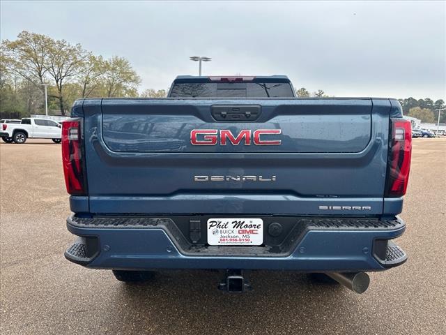 2025 GMC Sierra 3500HD Denali