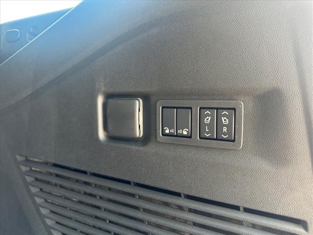 2025 GMC Yukon XL Elevation