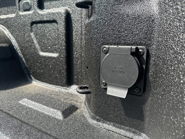 2025 GMC Sierra 1500 AT4X