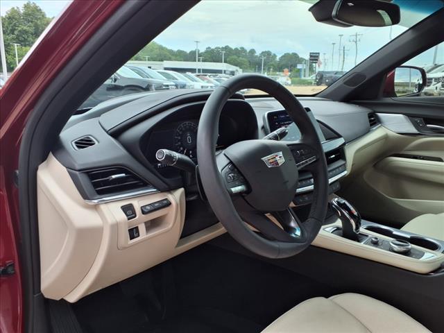 2023 Cadillac CT4 Premium Luxury