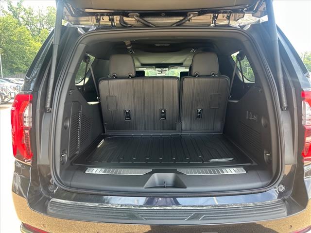 2025 GMC Yukon XL AT4