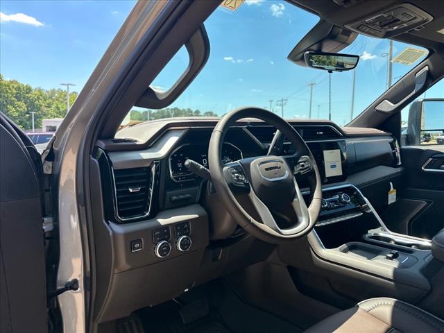 2025 GMC Sierra 2500HD Denali