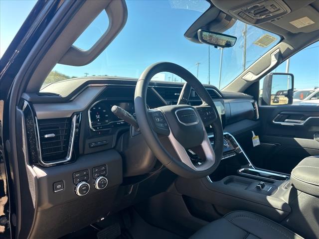 2025 GMC Sierra 3500HD Denali