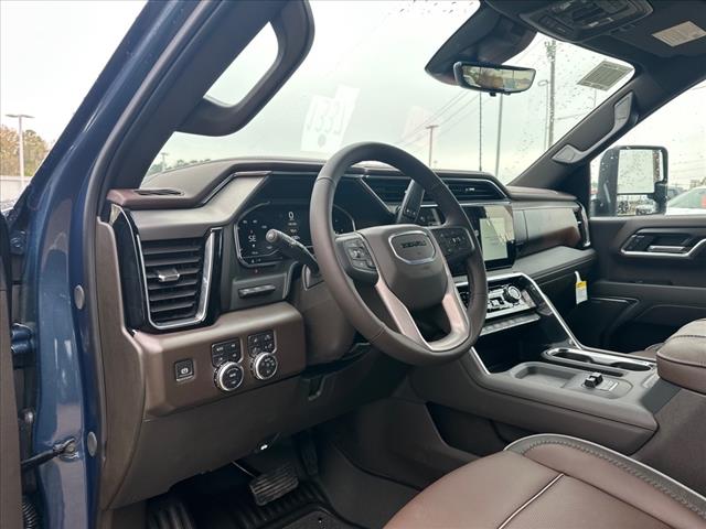 2025 GMC Sierra 3500HD Denali