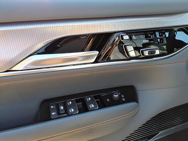 2023 Jeep Grand Wagoneer Series II