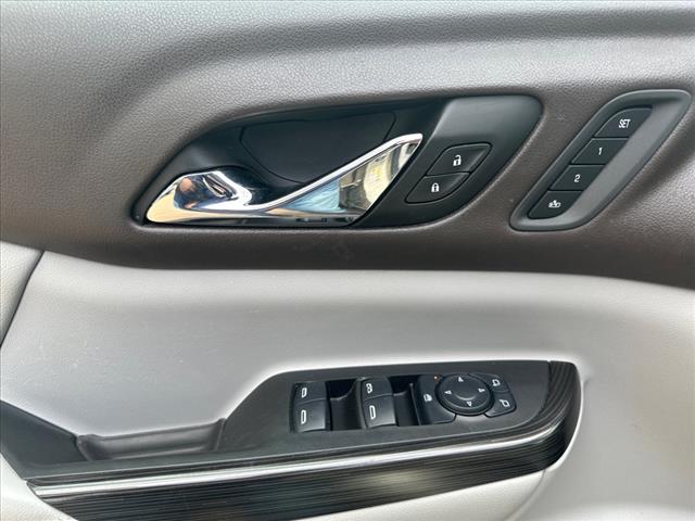 2017 GMC Acadia SLT-2