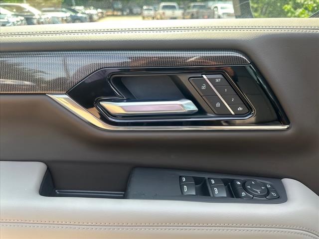 2025 GMC Yukon XL Elevation