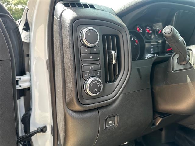 2025 GMC Sierra 2500HD Pro