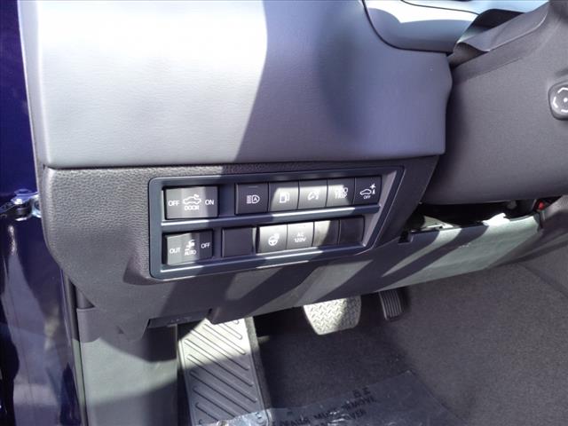2025 Toyota Tundra Platinum HV