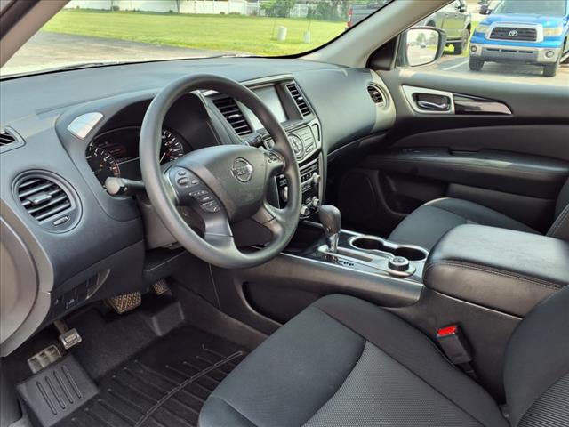 2020 Nissan Pathfinder S