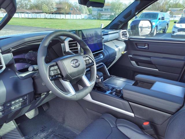 2025 Toyota Tundra Platinum HV