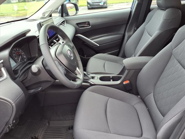 2025 Toyota Corolla Cross LE