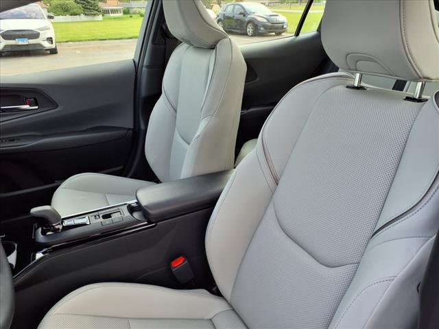 2025 Toyota Prius XLE
