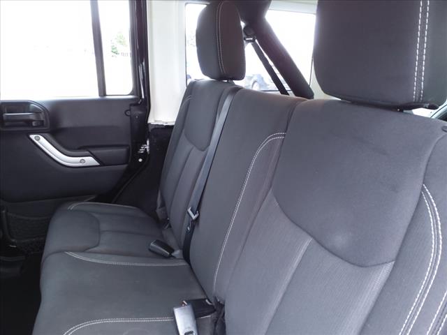 2015 Jeep Wrangler Unlimited Unlimited Sahara