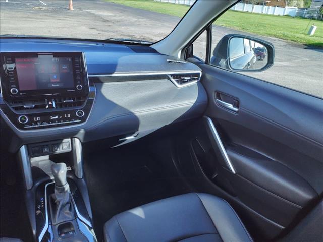 2022 Toyota Corolla Cross XLE