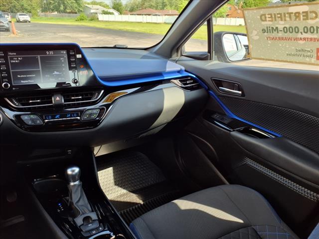 2021 Toyota C-HR XLE