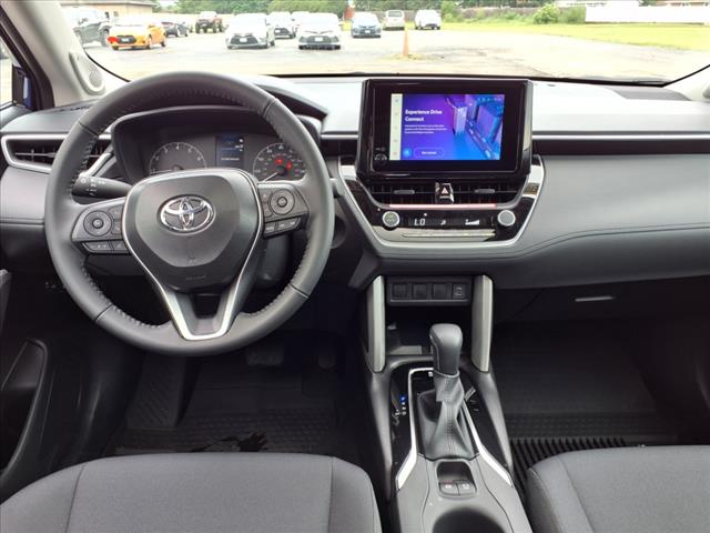 2025 Toyota Corolla Cross LE