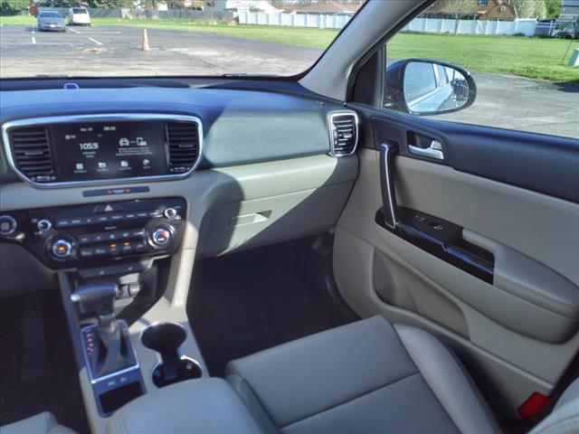 2022 Kia Sportage EX