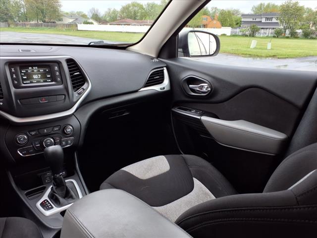 2014 Jeep Cherokee Sport
