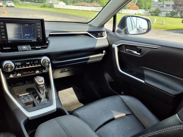 2022 Toyota RAV4 XLE Premium