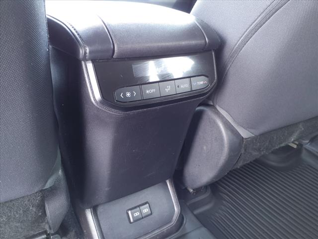 2022 Toyota Highlander L