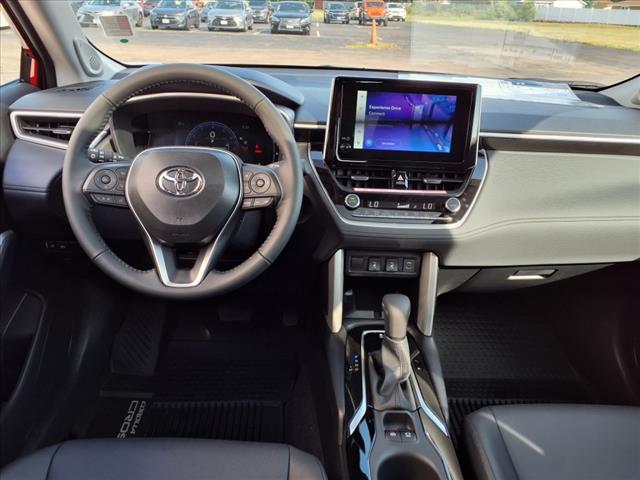 2025 Toyota Corolla Cross XLE