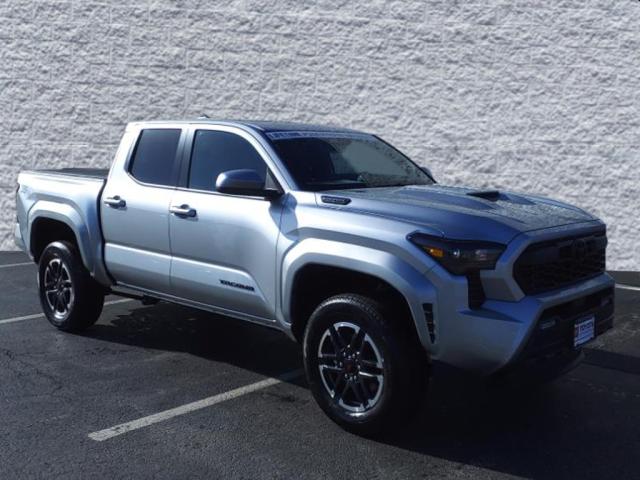 2025 Toyota Tacoma TRD Sport HV