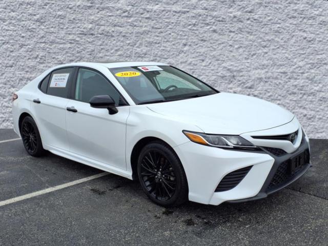 2020 Toyota Camry SE Nightshade