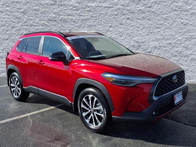 2025 Toyota Corolla Cross XLE